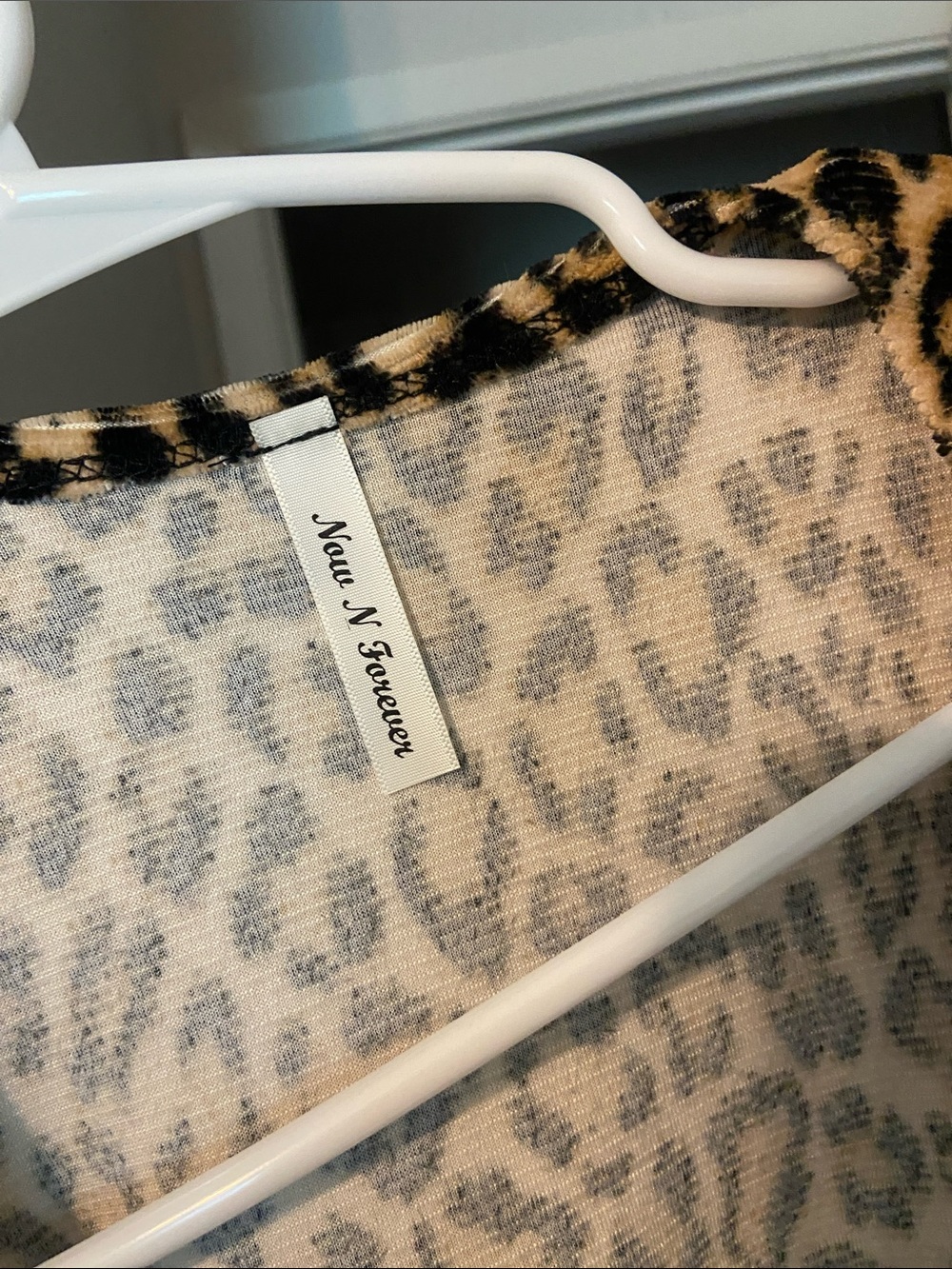 Lightweight Leopard Print Open Cardigan - Beige & Black - Picture 3 of 5